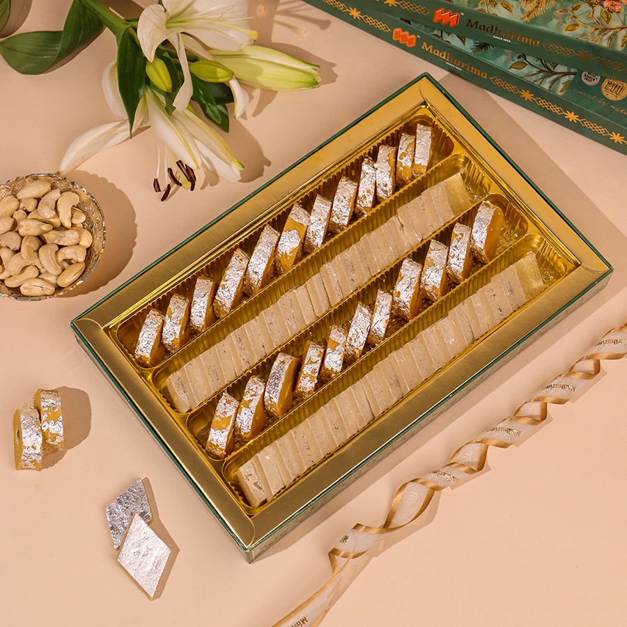 Kaju Barfi Patisha Slice 900g